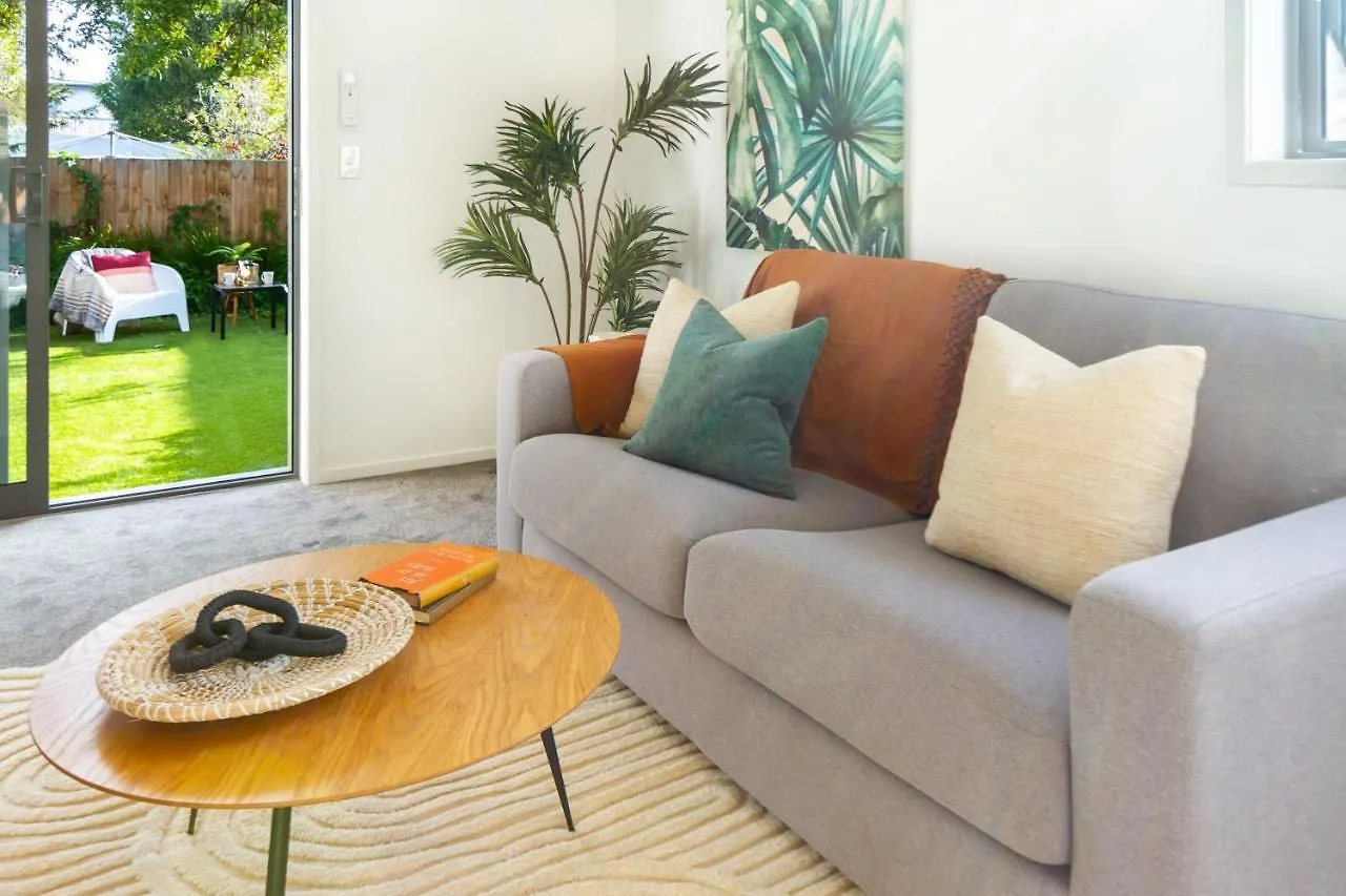 2 Bed Escape, Heart Of Riccarton W/Carpark Apartment Christchurch New Zealand