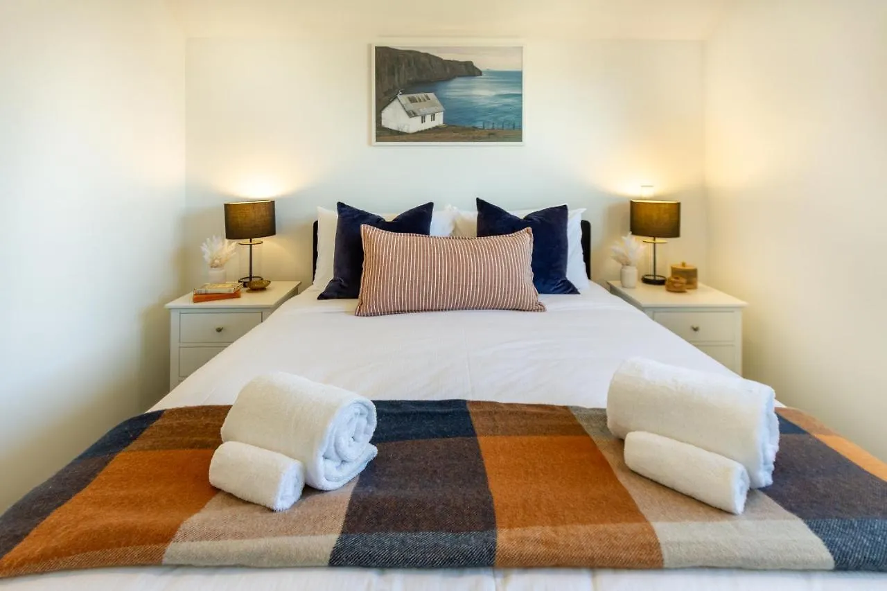2 Bed Escape, Heart Of Riccarton W/Carpark Apartment Christchurch New Zealand