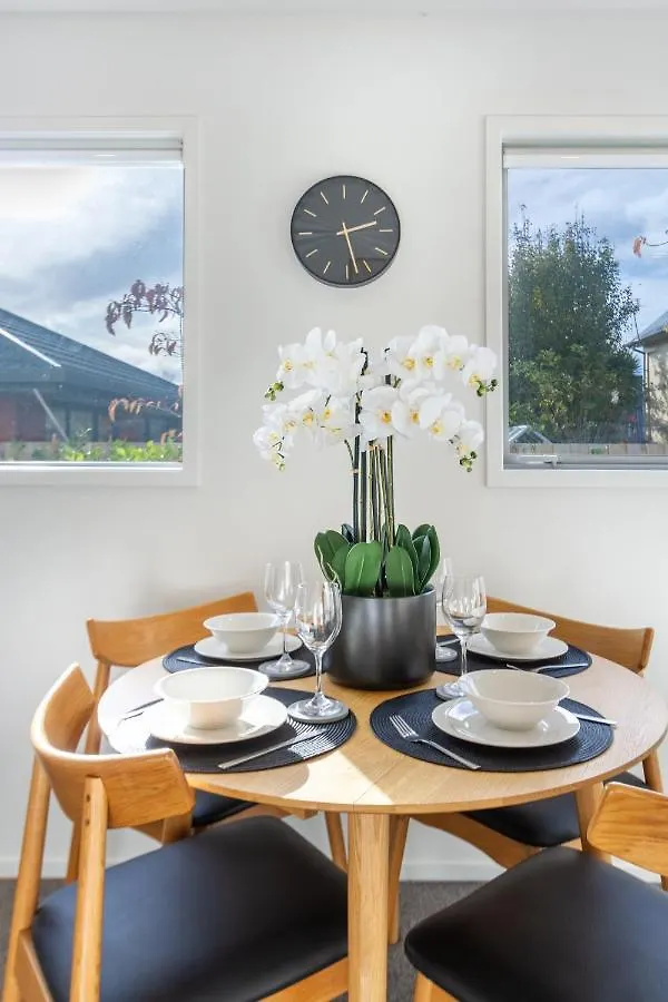 2 Bed Escape, Heart Of Riccarton W/Carpark Apartment Christchurch