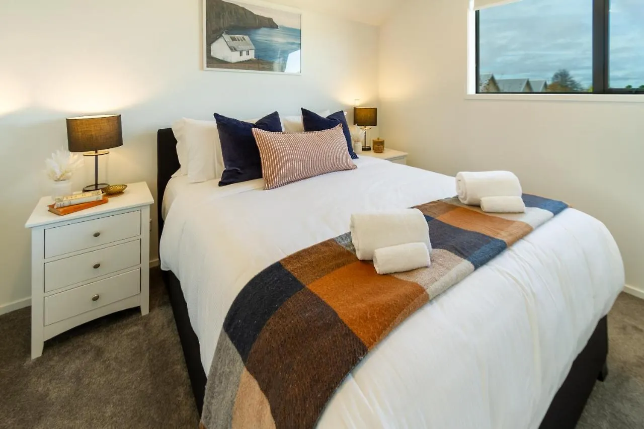2 Bed Escape, Heart Of Riccarton W/Carpark Apartment Christchurch